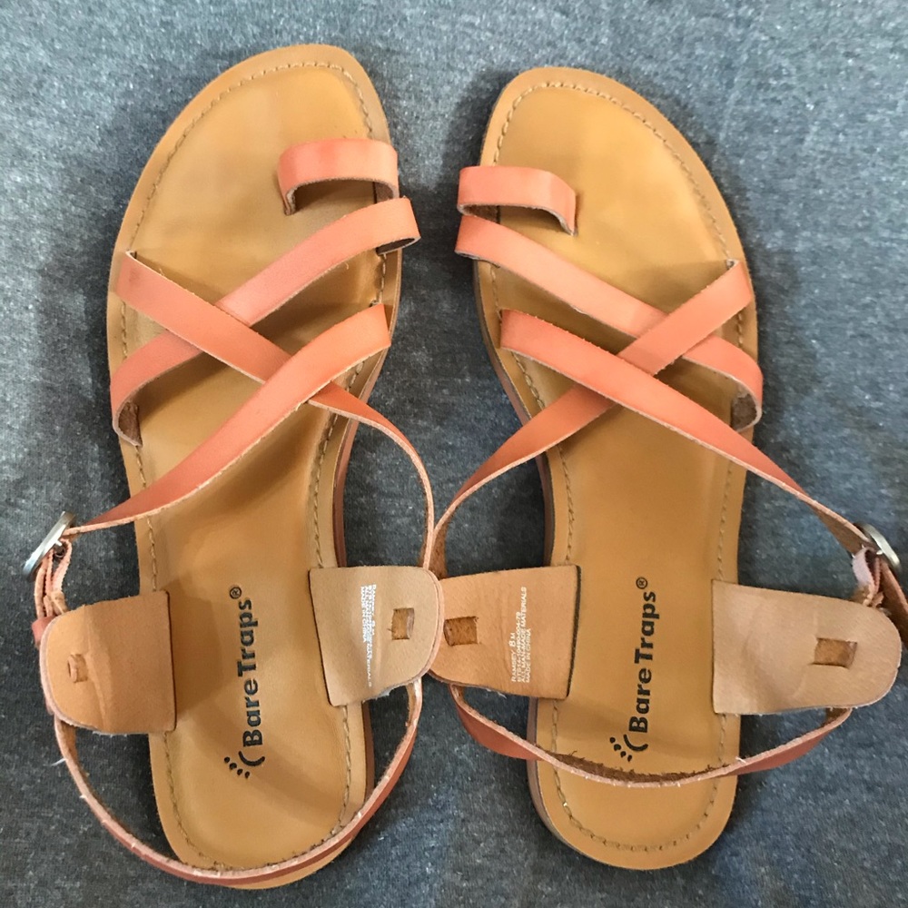 Bare Traps sandals